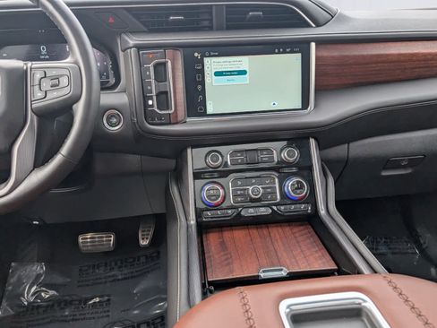 Certified 2024 GMC Yukon Denali Ultimate image 20