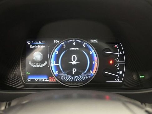 Used 2020 Lexus UX 200 w/ Premium Package FWD image 10