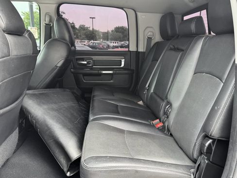 Used 2017 RAM 2500 Laramie w/ Convenience Group AWD/4WD image 25