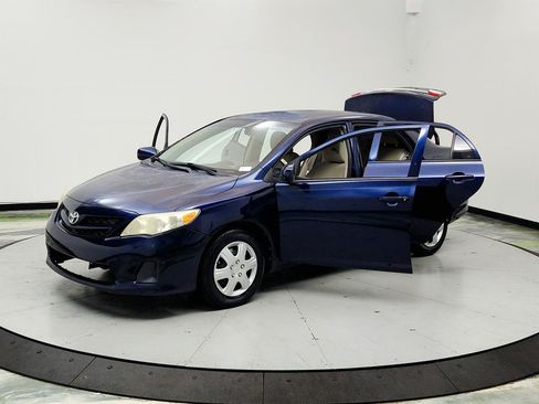 Used 2013 Toyota Corolla L FWD image 9
