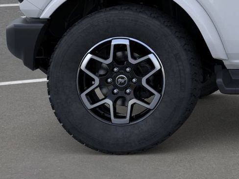 New 2026 Ford Bronco Outer Banks AWD/4WD image 22