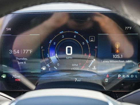 New 2026 Chevrolet Equinox LT w/ Convenience Package II FWD image 21