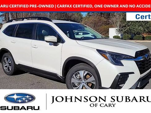 Used 2024 Subaru Ascent Premium w/ Convenience Package image 2