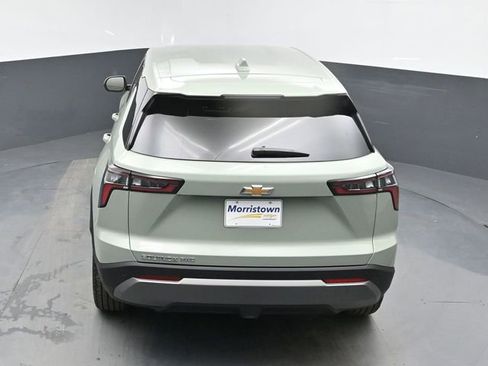 Used 2026 Chevrolet Equinox LT AWD/4WD image 40