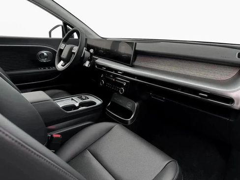 New 2026 Hyundai Ioniq 9 SEL AWD/4WD image 16