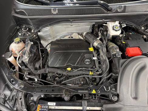 Used 2023 Buick Encore GX Select image 13