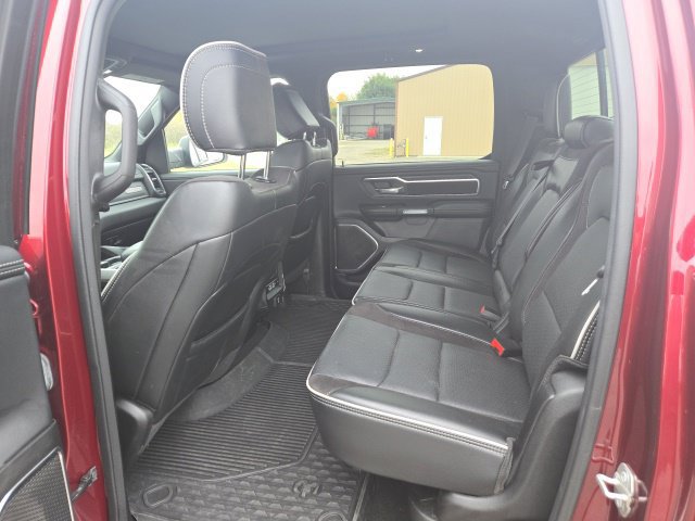 Used 2025 RAM 1500 Laramie AWD/4WD image 7