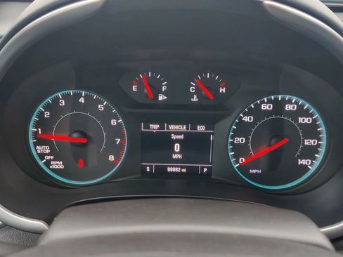 Used 2022 Chevrolet Malibu LT image 32