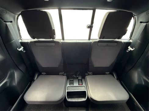 Used 2016 Toyota Tacoma TRD Sport image 27