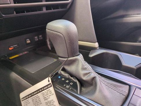 Used 2026 Toyota Camry LE w/ Convenience Package FWD image 12