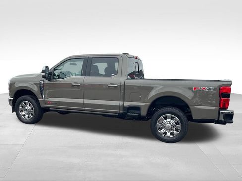 New 2026 Ford F250 King Ranch w/ Chrome Package AWD/4WD image 3