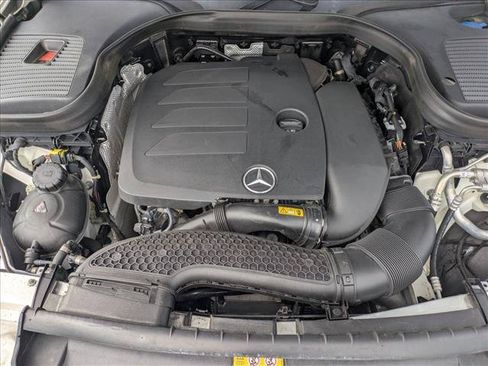 Used 2020 Mercedes-Benz GLC 300 4MATIC Coupe image 23