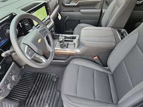 New 2026 Chevrolet Silverado 1500 LT w/ Texas Edition Plus AWD/4WD image 17