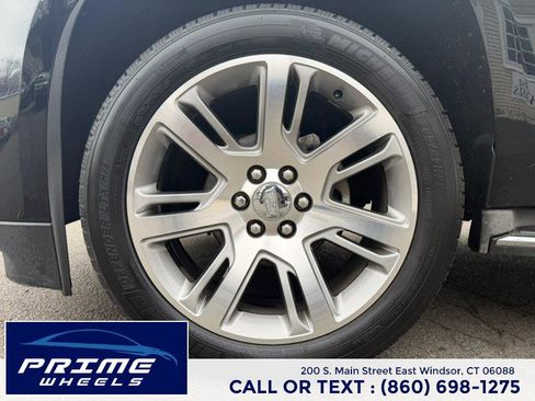 Used 2016 Cadillac Escalade Luxury image 24