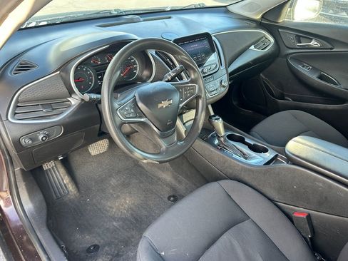 Used 2020 Chevrolet Malibu LS w/ LPO, Convenience Package 2 image 24