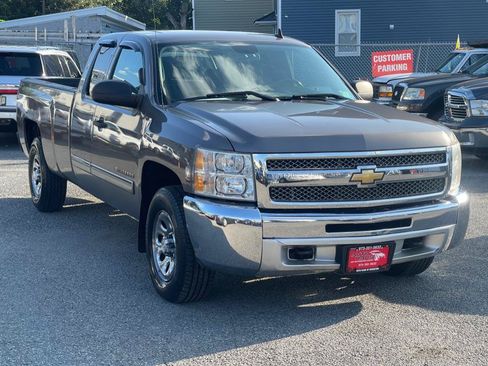 Used 2012 Chevrolet Silverado 1500 LT AWD/4WD image 3