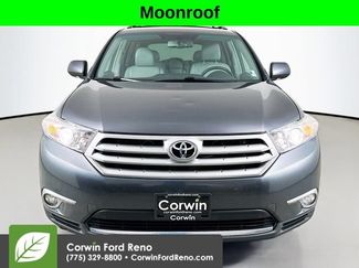 Used 2011 Toyota Highlander Limited w/ Tow Pkg AWD/4WD video 2