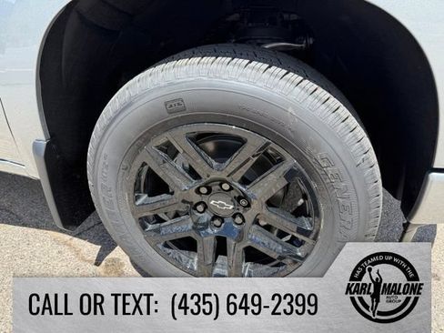 New 2026 Chevrolet Silverado 1500 Custom w/ LPO, Dark Essentials Package AWD/4WD image 10