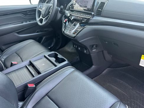New 2026 Honda Odyssey Elite image 18
