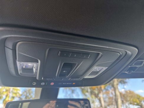 Used 2020 GMC Sierra 1500 AT4 w/ AT4 Premium Package image 26