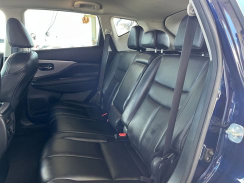 Used 2023 Nissan Murano SV image 25