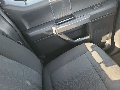 Used 2018 Ford F150 XLT w/ Equipment Group 302A Luxury AWD/4WD image 15