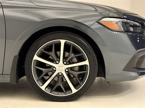 Certified 2024 Honda Civic Touring image 7