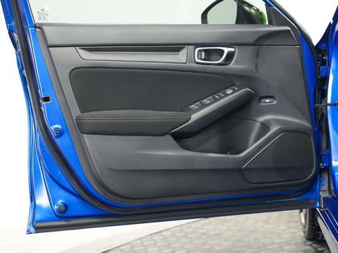 Used 2022 Honda Civic Sport image 11