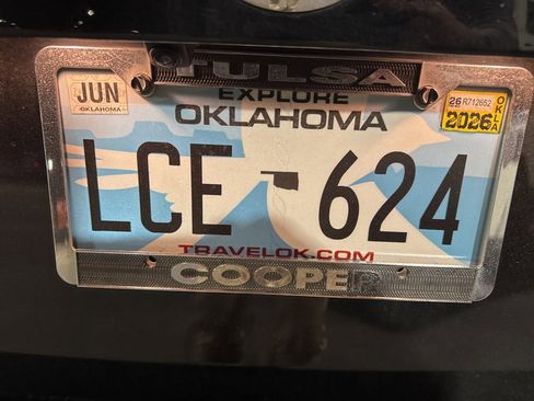 Used 2021 Nissan Sentra SV w/ SV Premium Package image 15