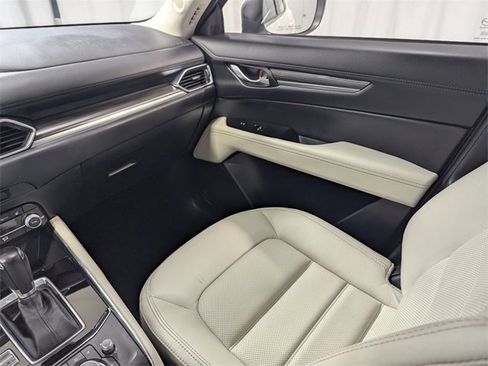 Used 2023 MAZDA CX-5 AWD 2.5 S w/ Premium Package image 8