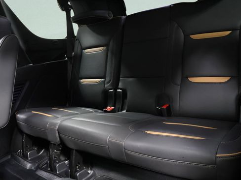 Used 2023 GMC Yukon AT4 AWD/4WD image 27