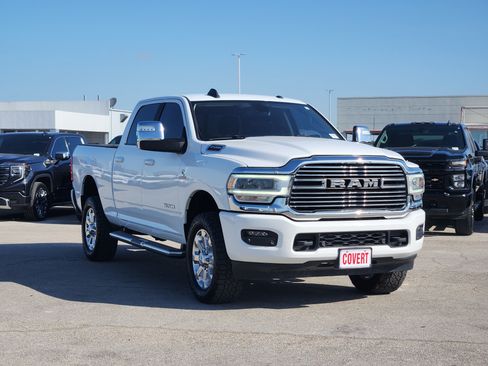Used 2023 RAM 2500 Laramie AWD/4WD image 3