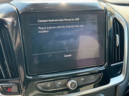 Used 2020 Chevrolet Traverse LT w/ Driver Confidence II Package image 14