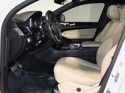 Used 2019 Mercedes-Benz GLE 43 AMG 4MATIC Coupe image 34