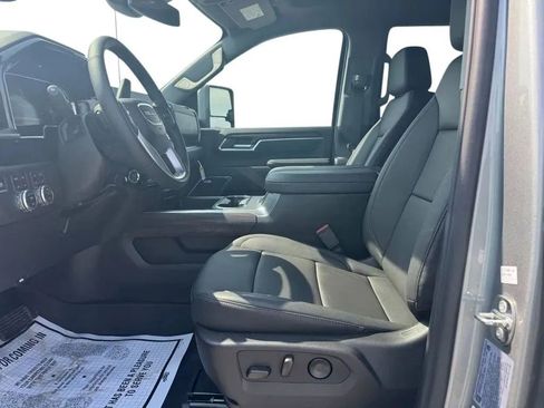 New 2026 GMC Sierra 2500 SLT w/ SLT Premium Package AWD/4WD image 9