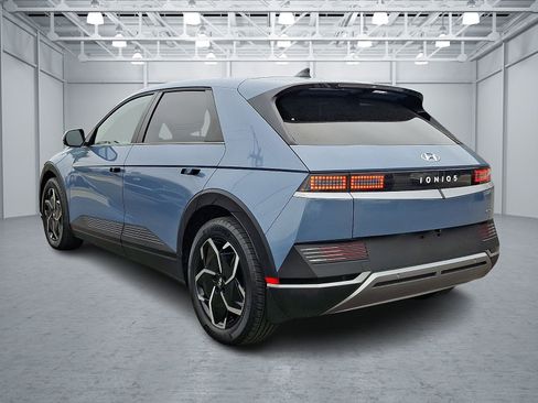 Certified 2023 Hyundai Ioniq 5 SEL AWD/4WD image 4