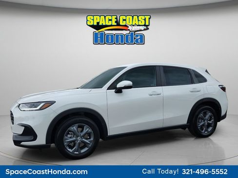 New 2026 Honda HR-V LX image 9