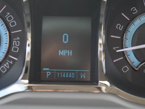 Used 2011 Buick LaCrosse CXL image 8