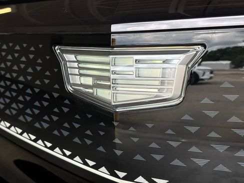 New 2025 Cadillac Optiq Sport 1 image 50