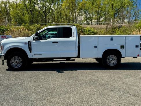 Used 2024 Ford F350 XL w/ Snow Plow Prep Package AWD/4WD image 6