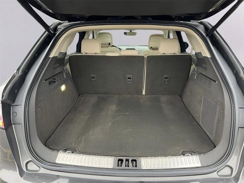 Used 2020 Lincoln Nautilus Reserve w/ Equipment Group 202A image 16