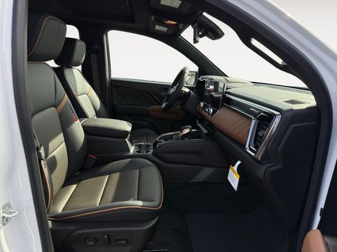 New 2026 GMC Canyon AT4 w/ Technology Plus Package image 19