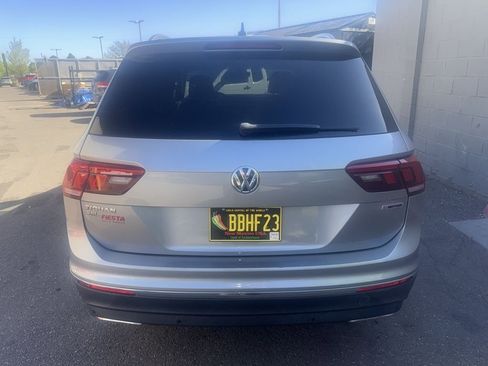 Used 2021 Volkswagen Tiguan SEL image 9