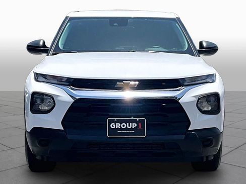 Used 2023 Chevrolet TrailBlazer LS FWD image 4