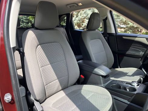 Used 2021 Ford Escape SE w/ Convenience Package FWD image 36