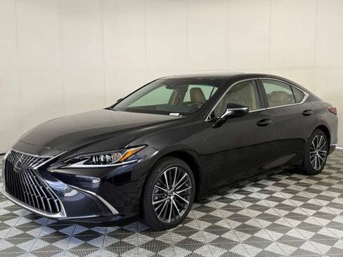 Certified 2025 Lexus ES 350 w/ Premium Package FWD image 2