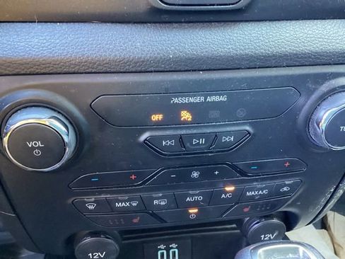 Used 2023 Ford Ranger XLT w/ Equipment Group 302A High AWD/4WD image 27