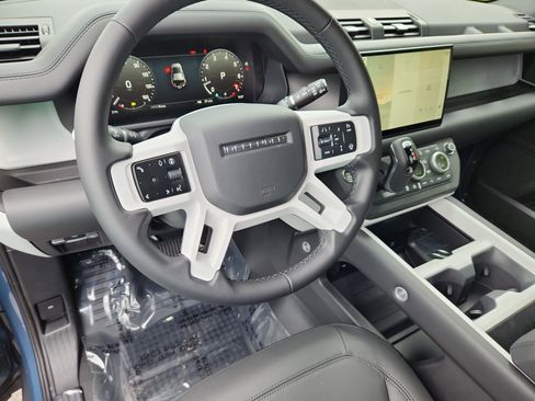 New 2025 Land Rover Defender 110 S image 14