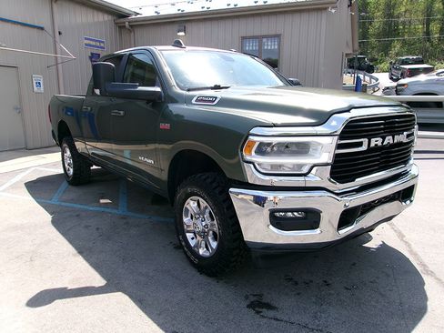 Used 2021 RAM 2500 Big Horn w/ Level B Equipment Group AWD/4WD image 2