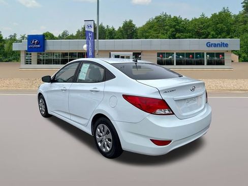 Used 2017 Hyundai Accent SE FWD image 4